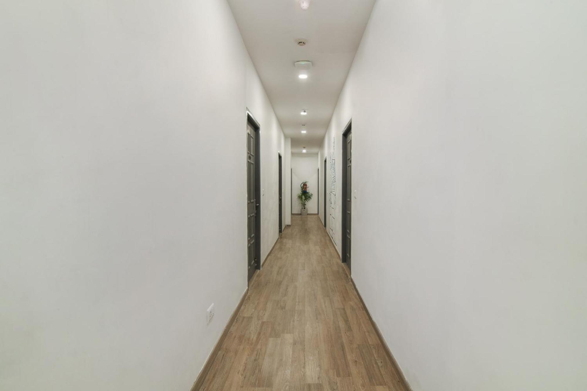 Super Townhouse Xotel Chennai Extérieur photo