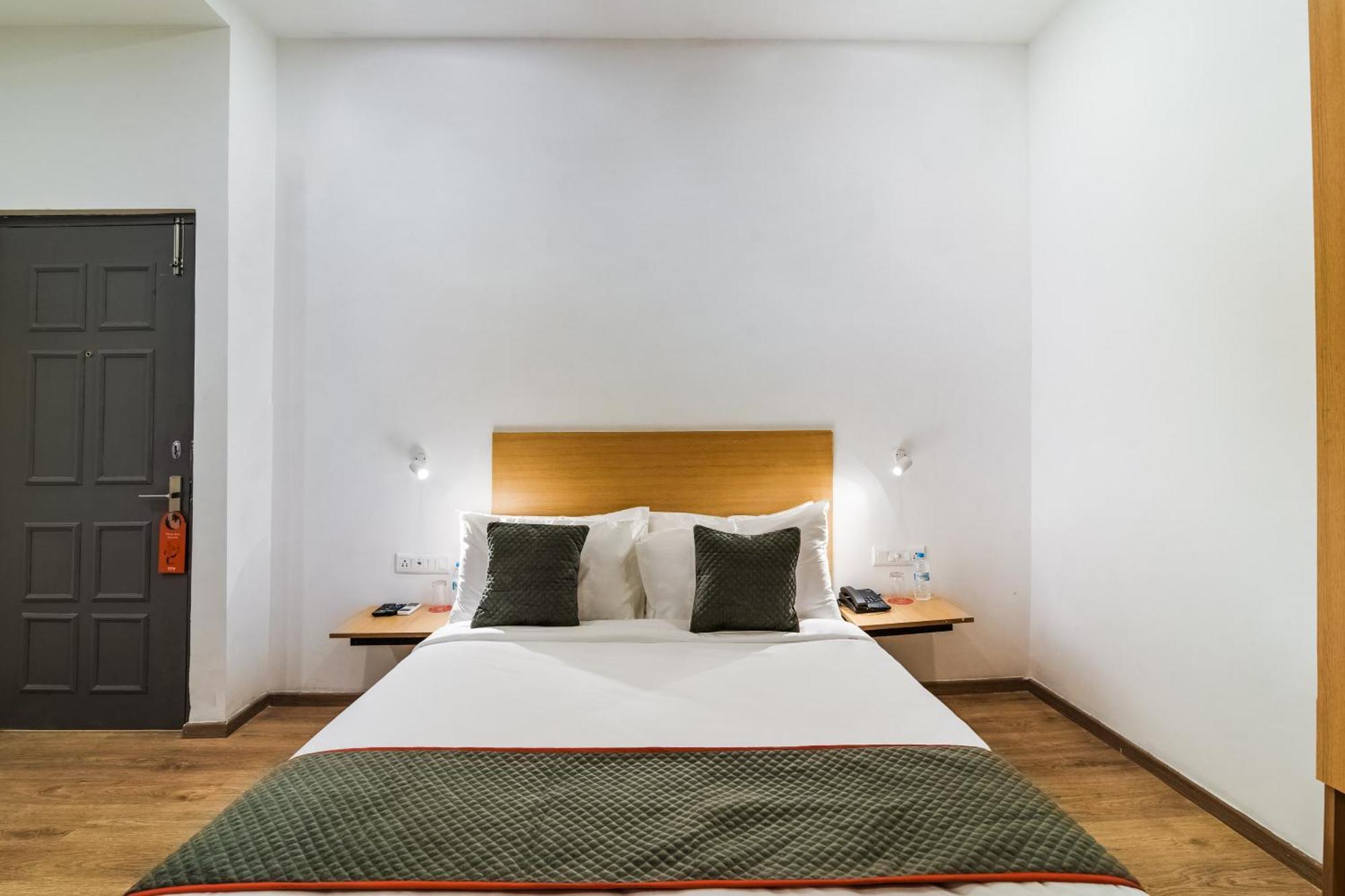 Super Townhouse Xotel Chennai Extérieur photo