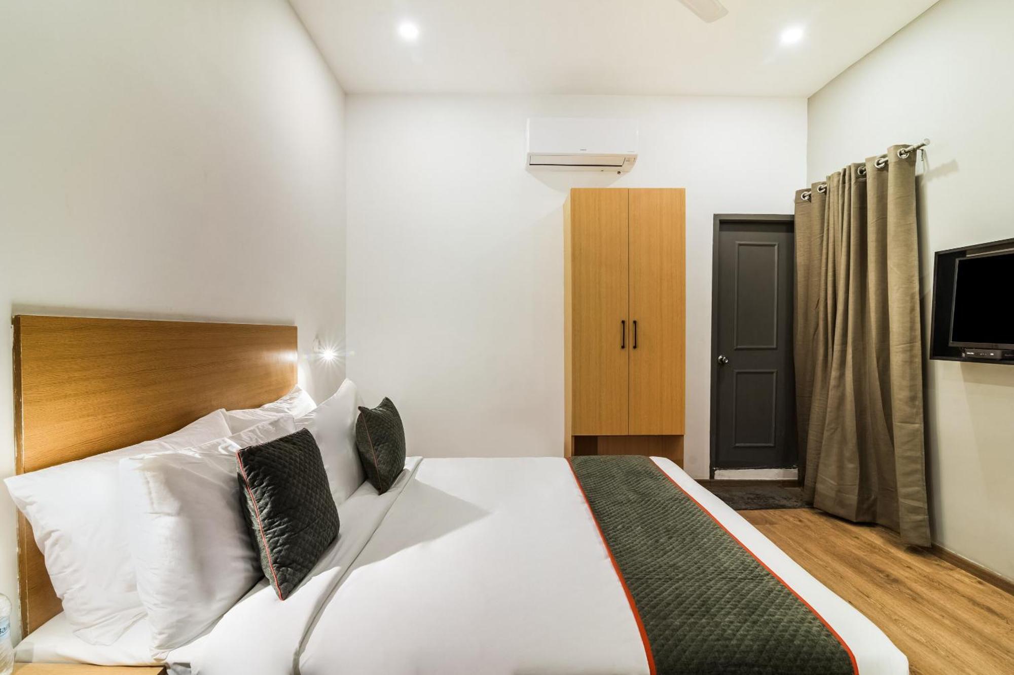 Super Townhouse Xotel Chennai Extérieur photo