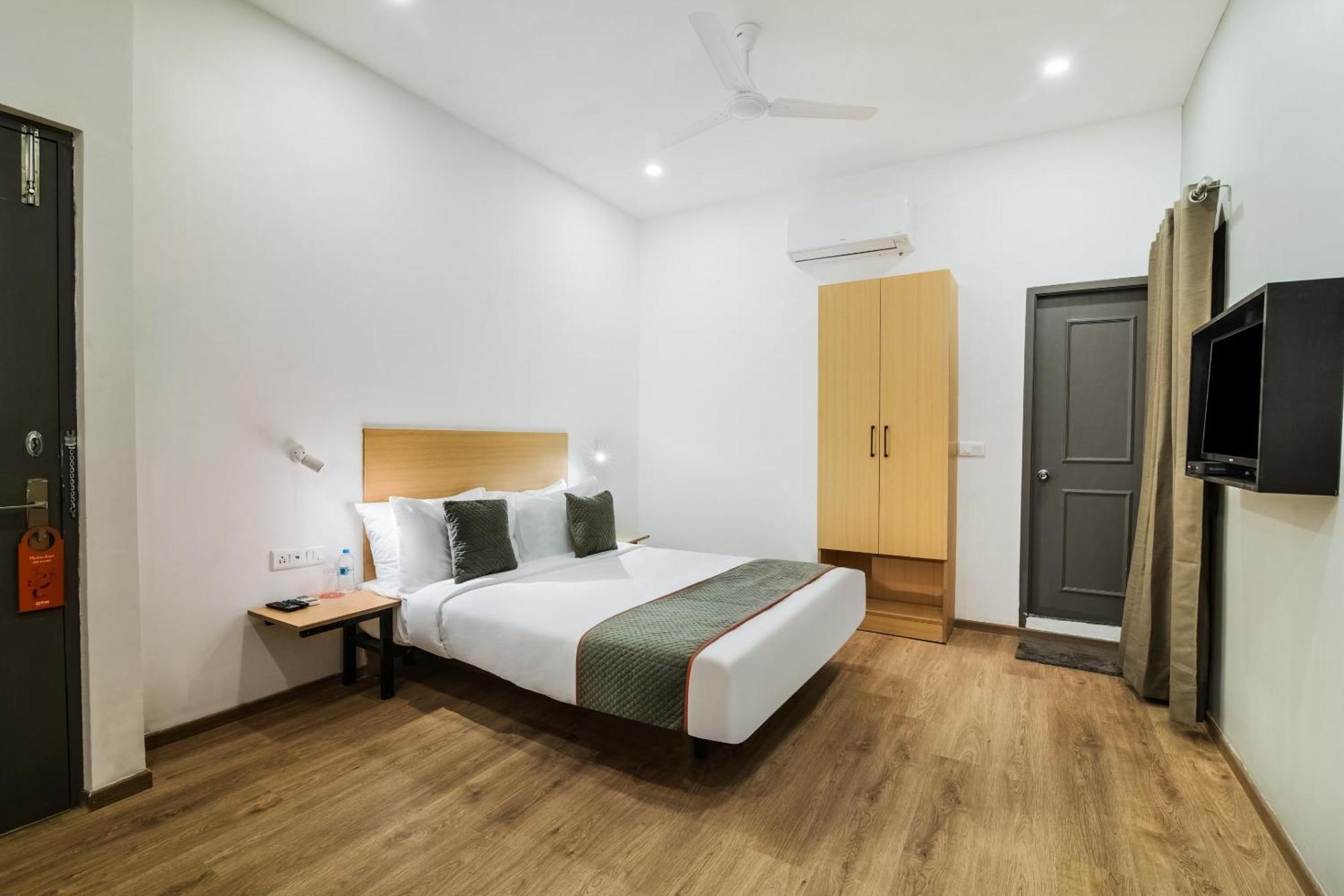 Super Townhouse Xotel Chennai Extérieur photo