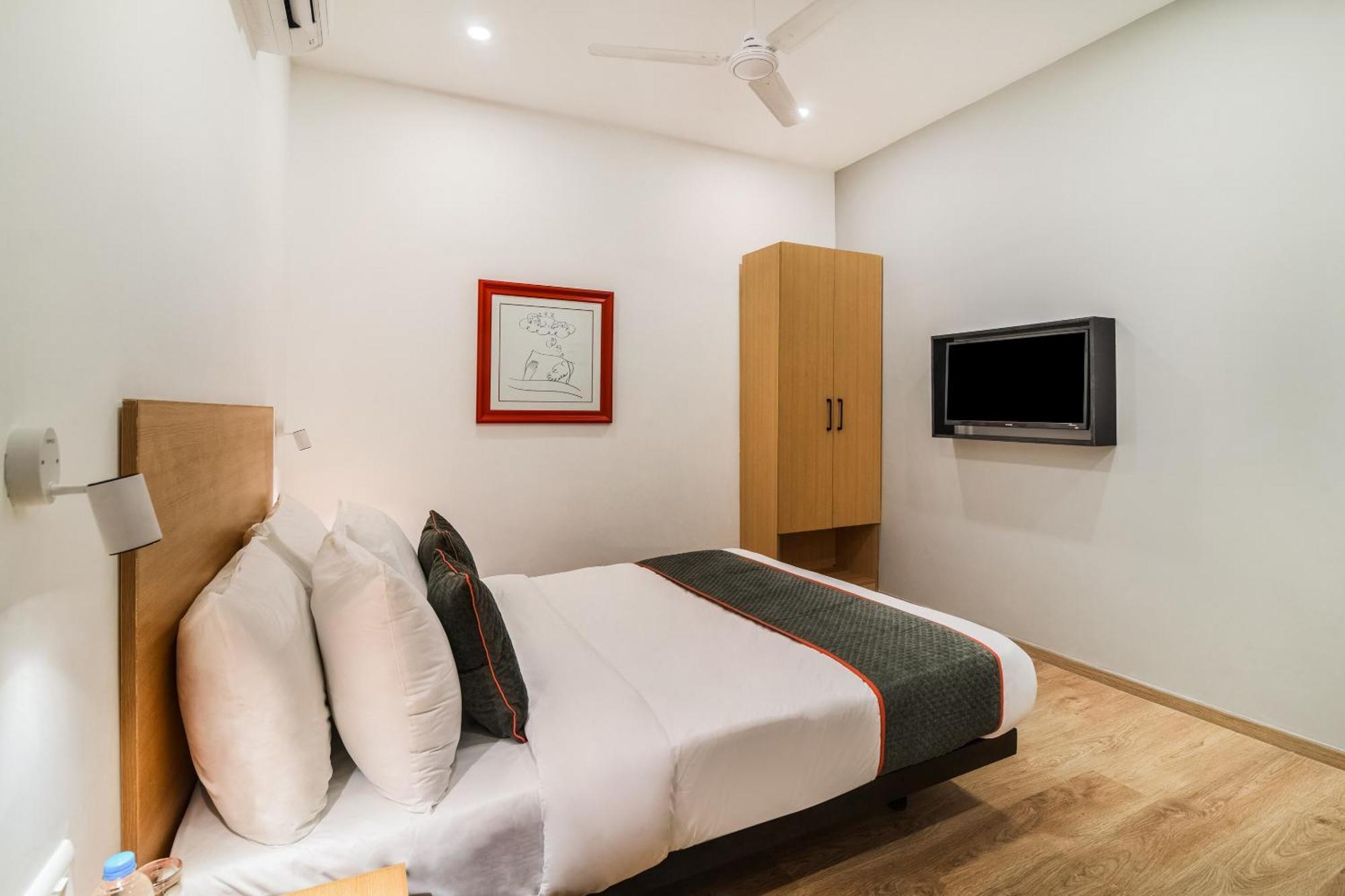 Super Townhouse Xotel Chennai Extérieur photo