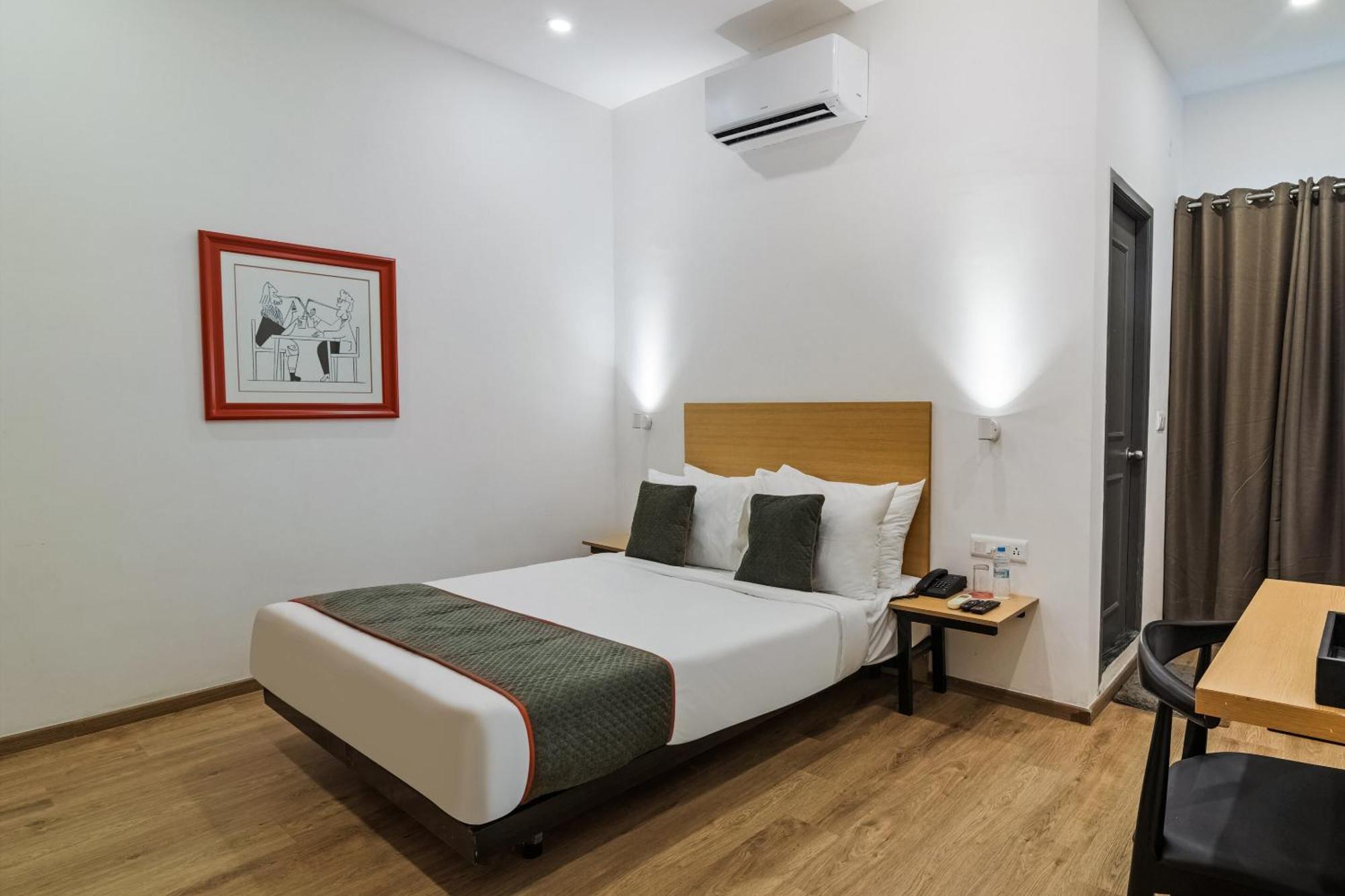 Super Townhouse Xotel Chennai Extérieur photo